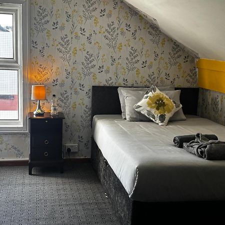 Kayumba Properties Ltd Leeds  Eksteriør bilde