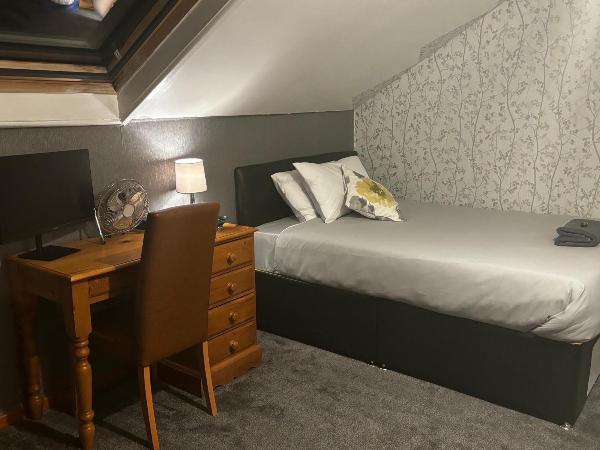 Kayumba Properties Ltd Leeds  Eksteriør bilde