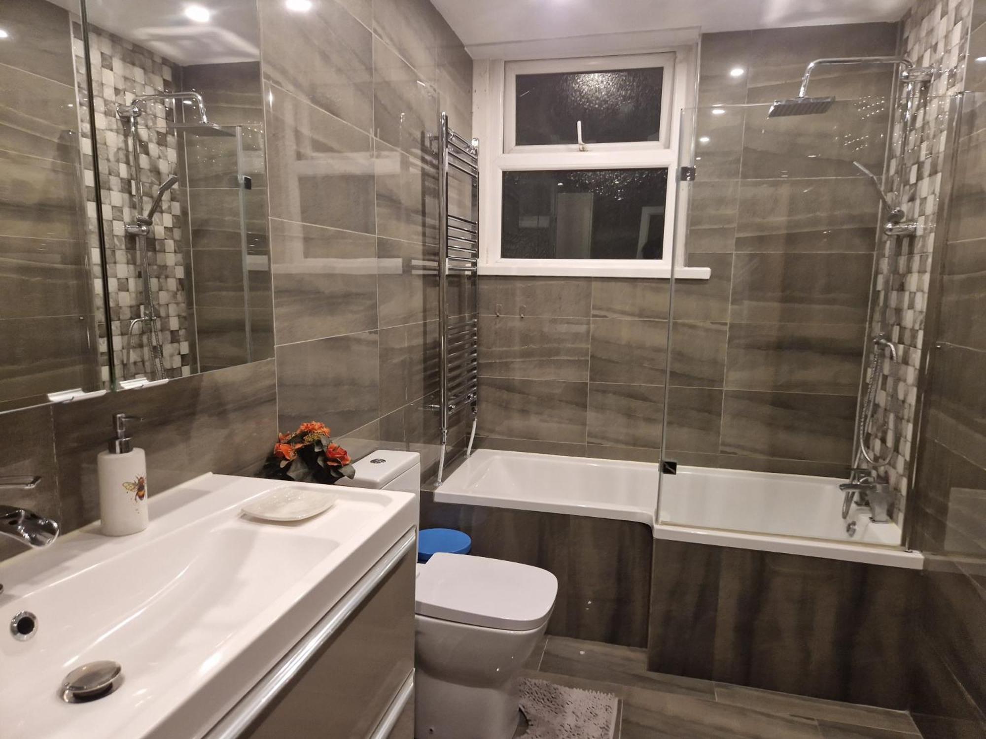 Kayumba Properties Ltd Leeds  Eksteriør bilde